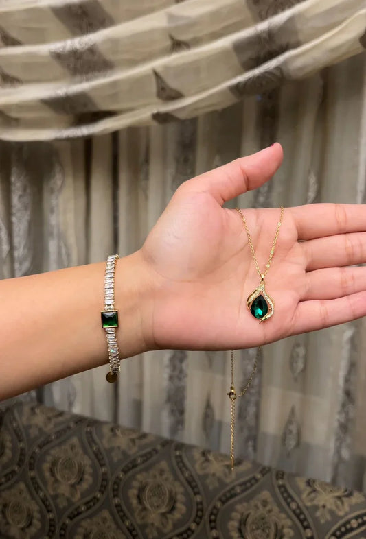 Emerald Necklace And Bracelet Combo